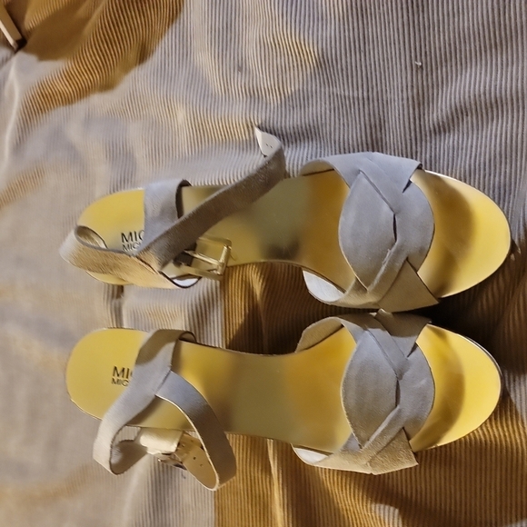 Michael Kor's Suede Wedges NWT - Picture 1 of 4